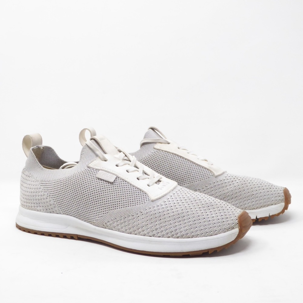 Men's Lightweight Knit Sneakers in Light Gray - Everyday Comfort